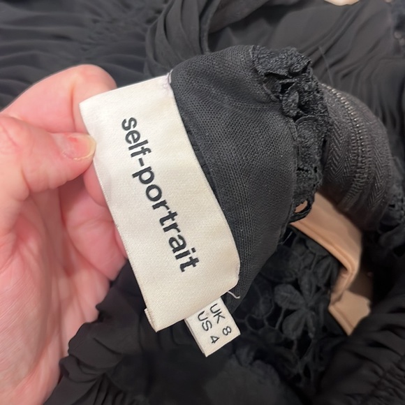 Self-Portrait Black Guipure Lace & Organza Trim Pleated Adeline Dress 4 - Picture 9 of 13